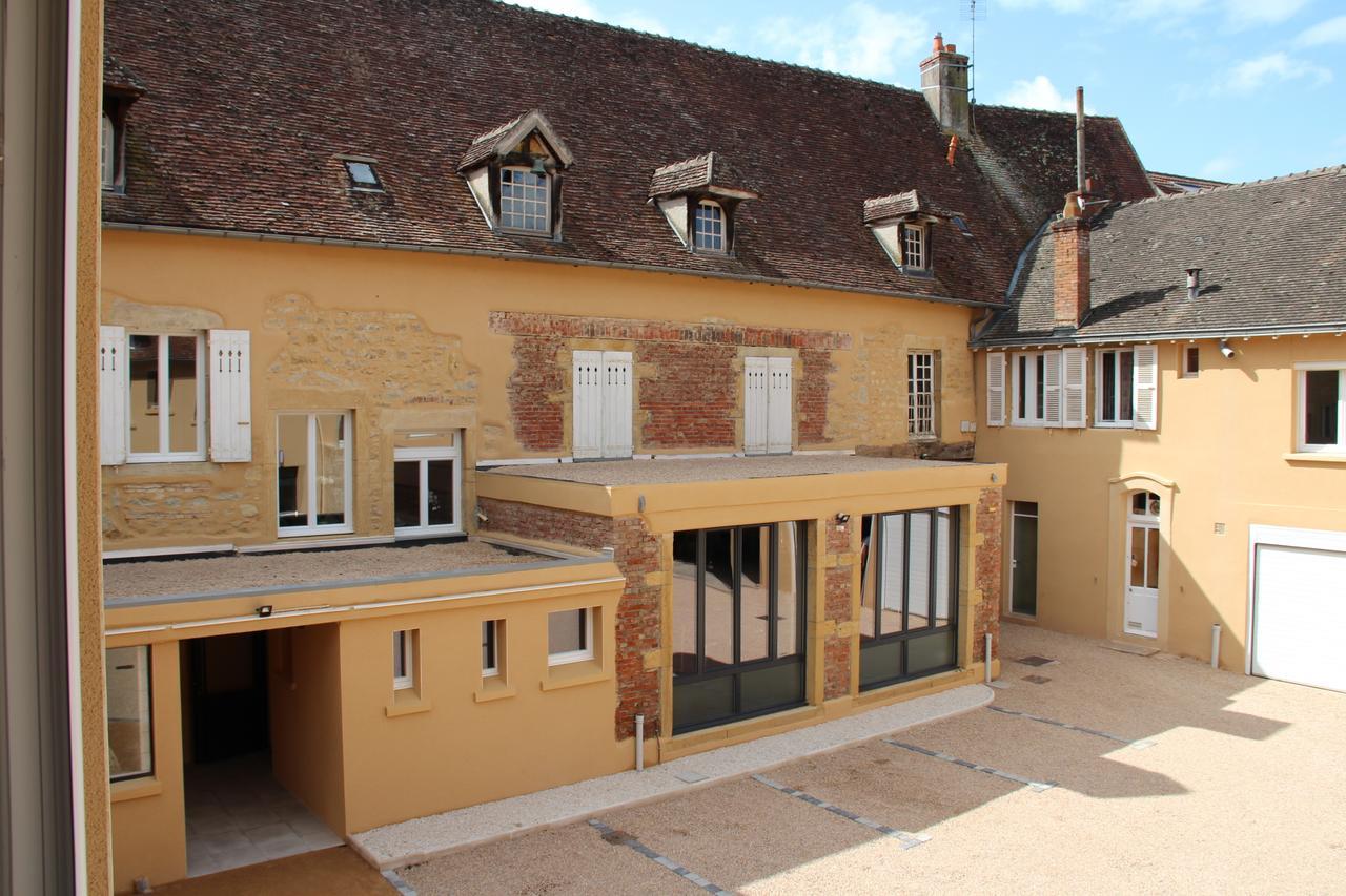 Hotel Du Lion D'Or Charolles Esterno foto
